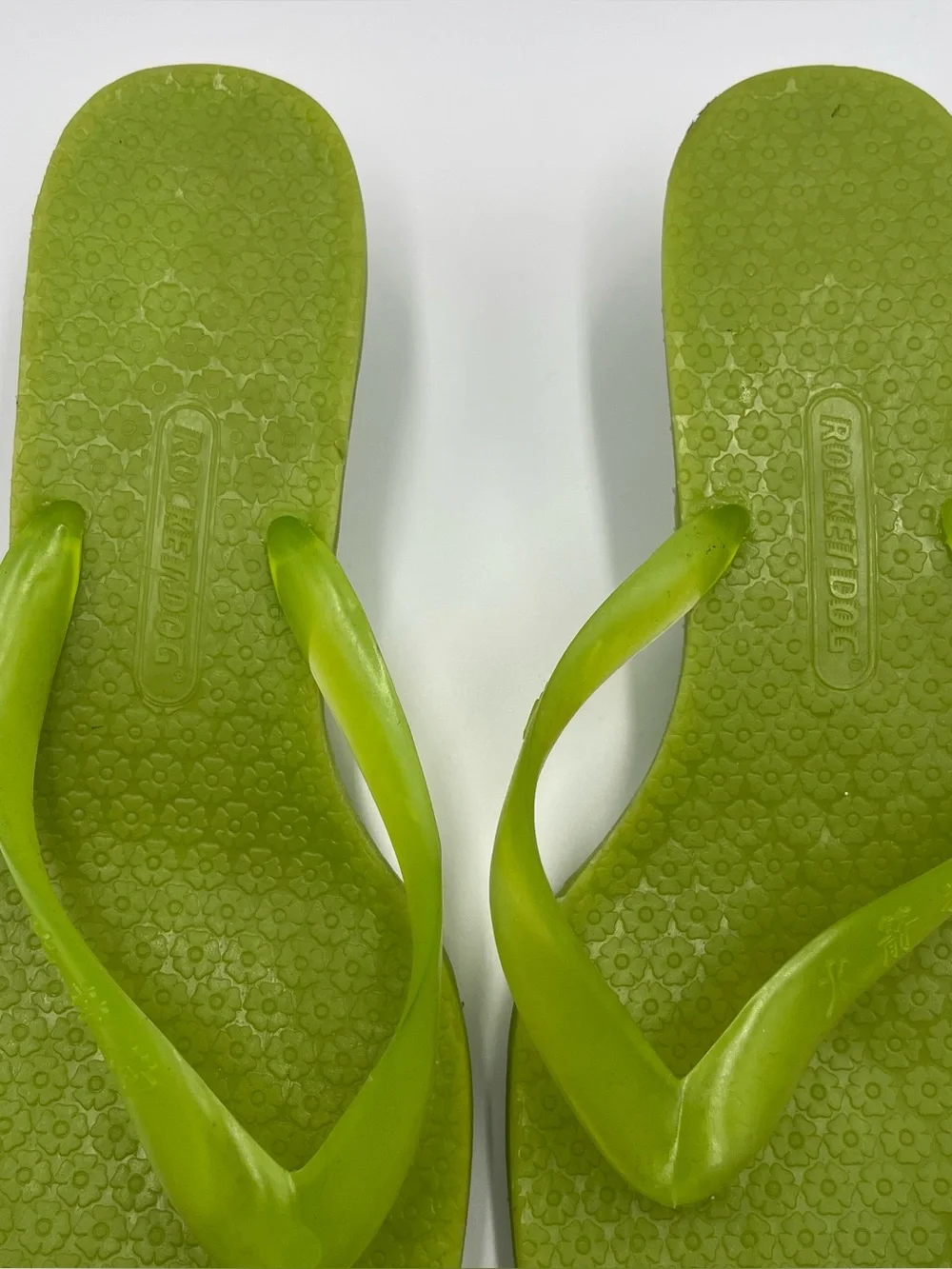 Vtg RARE Rocket Dog Y2K Matte Lime Green Jelly Kitten Heel Sandals Thong Mules 8
